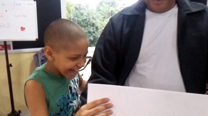 2017-06-09 19.30.55.mp4_snapshot_00.18_[2017.06.10_17.20.13]